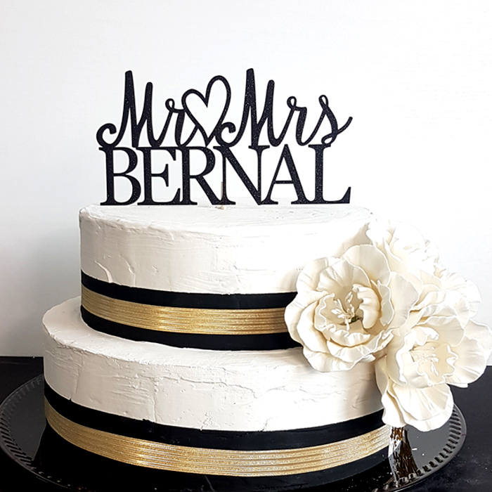 Personalized Mr & Mrs Wedding Cake Topper, Custom Last Name