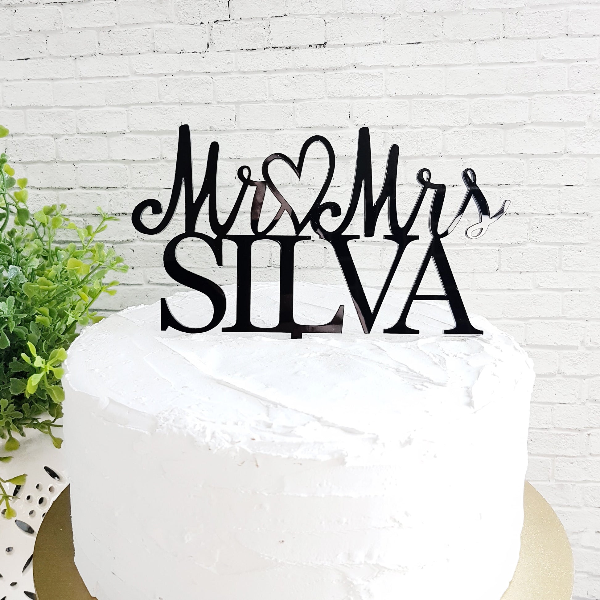 Personalized Mr & Mrs Wedding Cake Topper, Custom Last Name