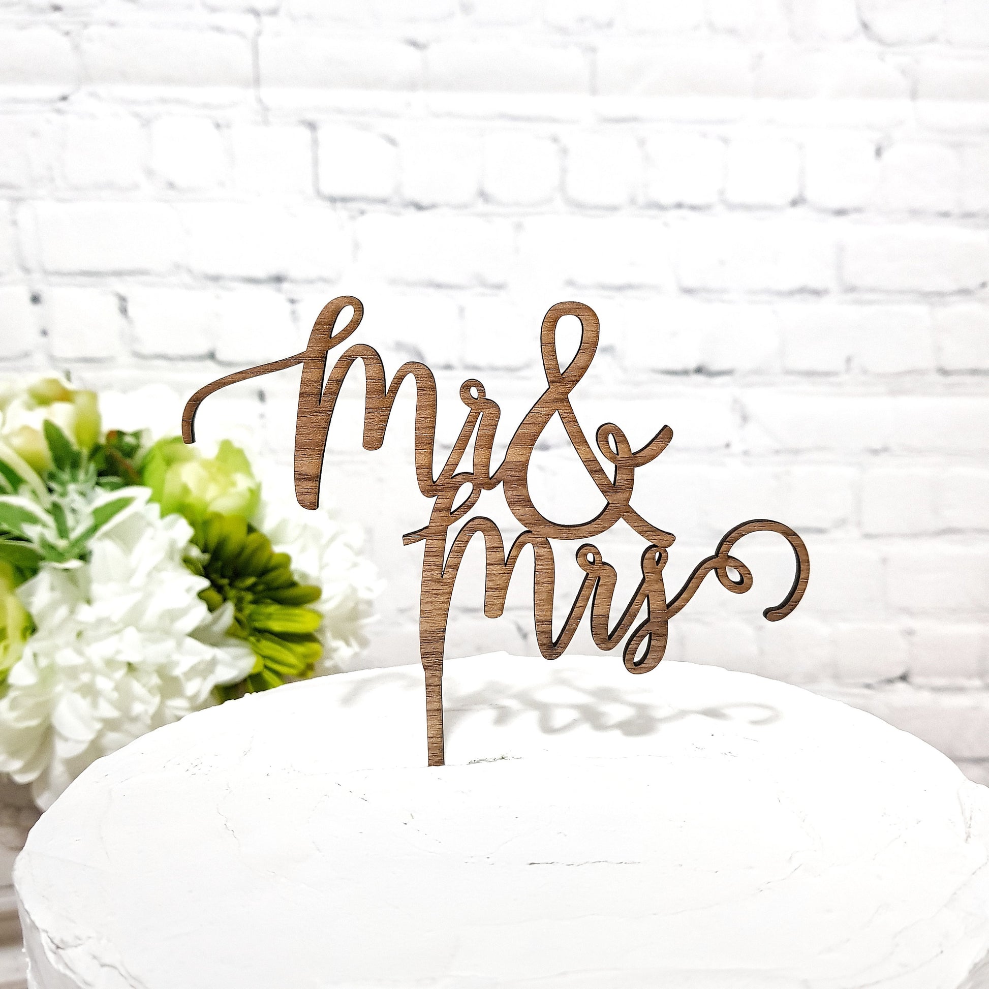 Mr & Mrs Wedding Cake Topper, Calligraphy Script