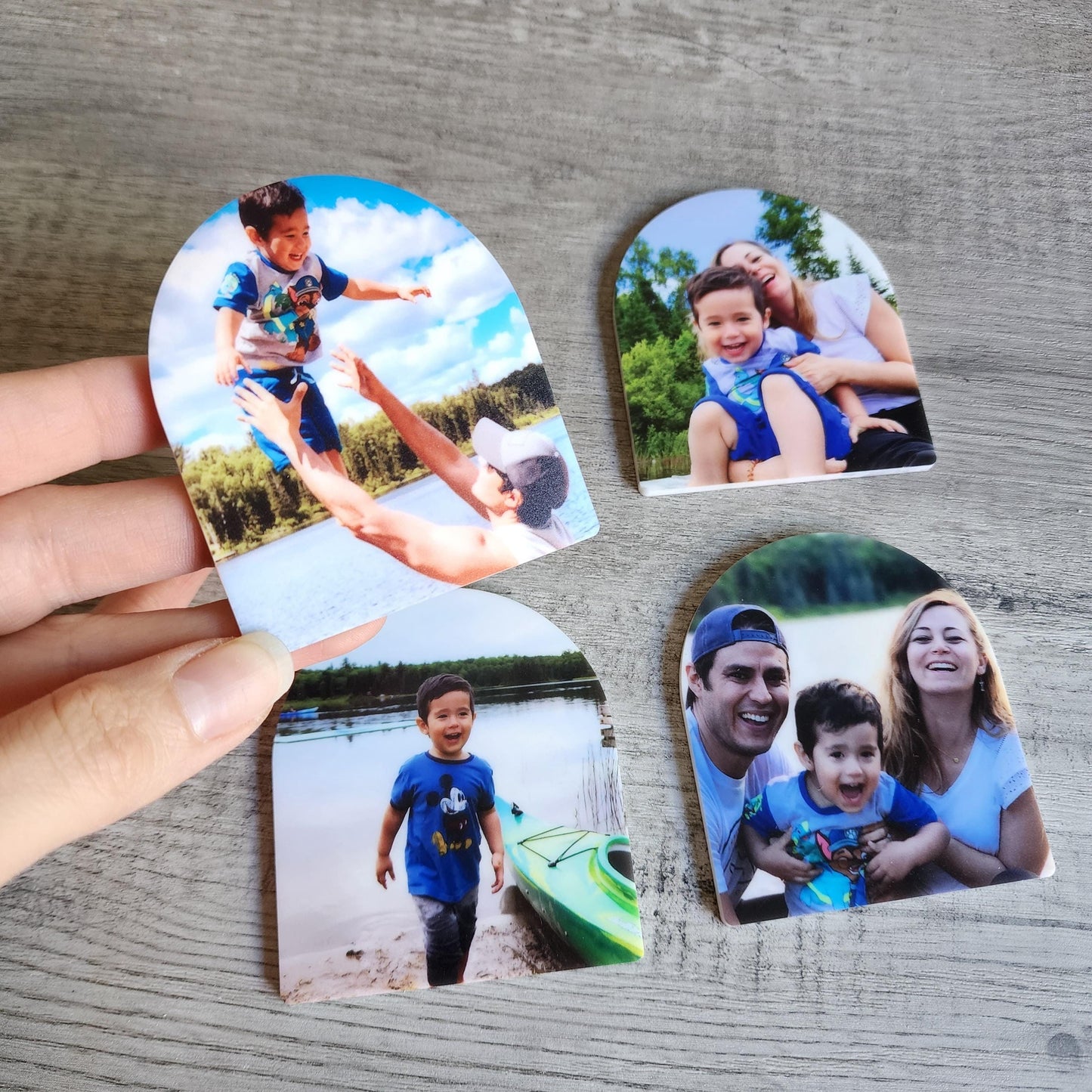 Photo magnets, arch shape, size 2 x 2.5" printed in acrylic material
